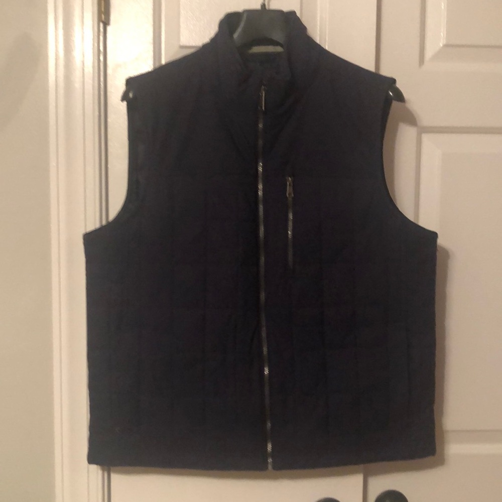 Orvis Vest. - Picture 1 of 3